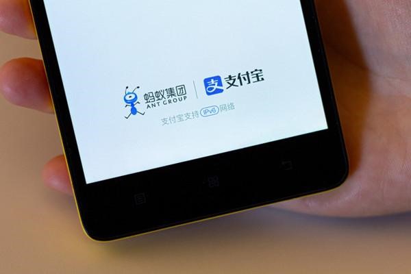 头部交易所格局基本稳定,OKEx表现依旧亮眼